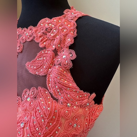Coral sequin Aspeed prom gown - Picture 12 of 17
